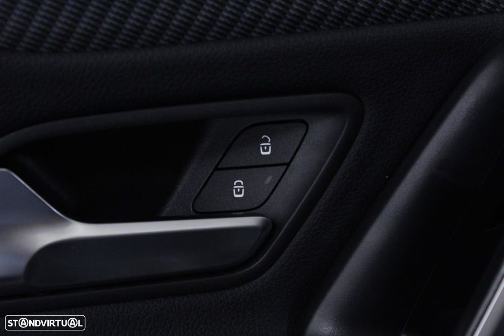 Mercedes-Benz CLA 180 d Shooting Brake Progressive Aut. - 21