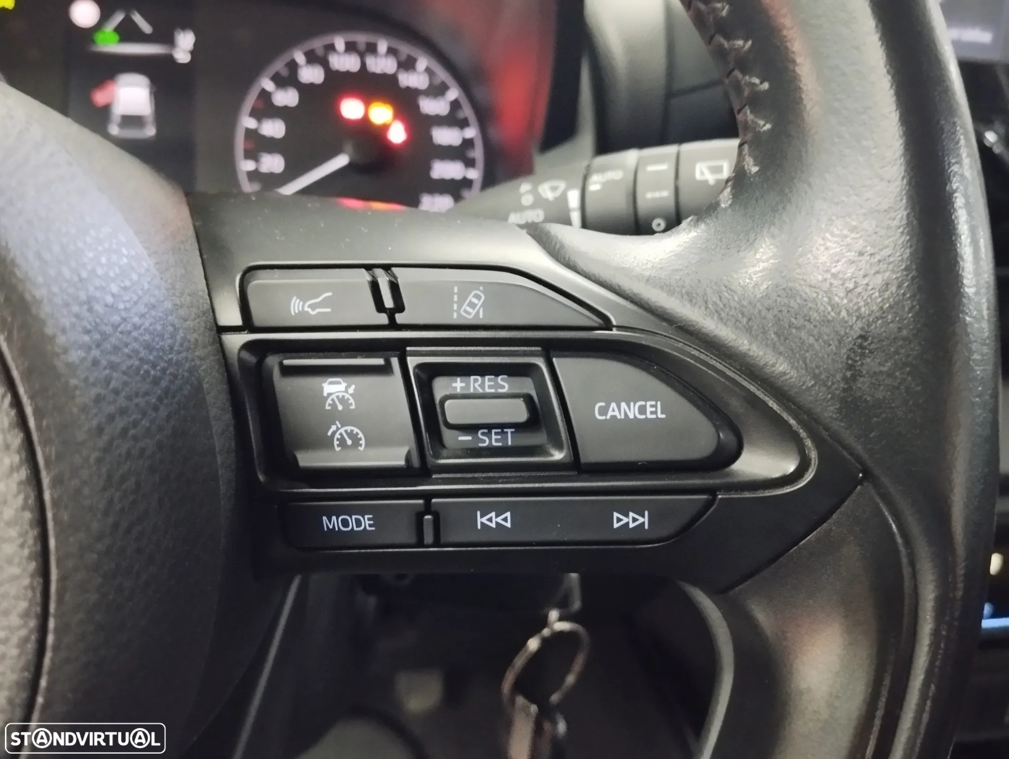 Toyota Yaris 1.5 HDF GR Sport - 19