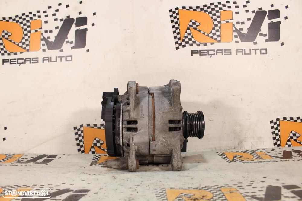 Alternador Audi A4 (8K2, B8)  03G903016e / 0124525114 / 03G 903 016 E - 7