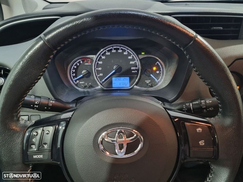 Toyota Yaris 1.0 VVT-i ACtive - 8