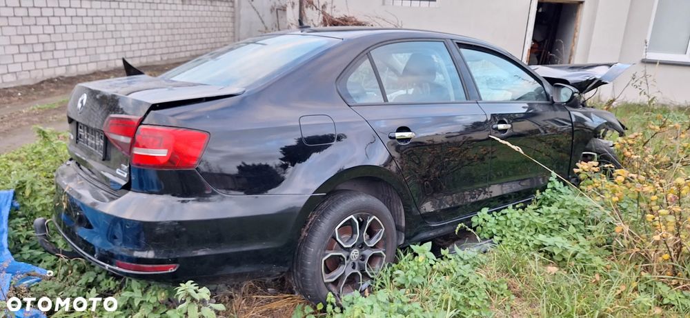 Volkswagen Jetta 2.0 TDI DPF BMT Trendline - 1