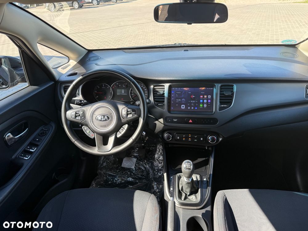 Kia Carens 1.7 CRDi 115 Dream-Team Edition - 23