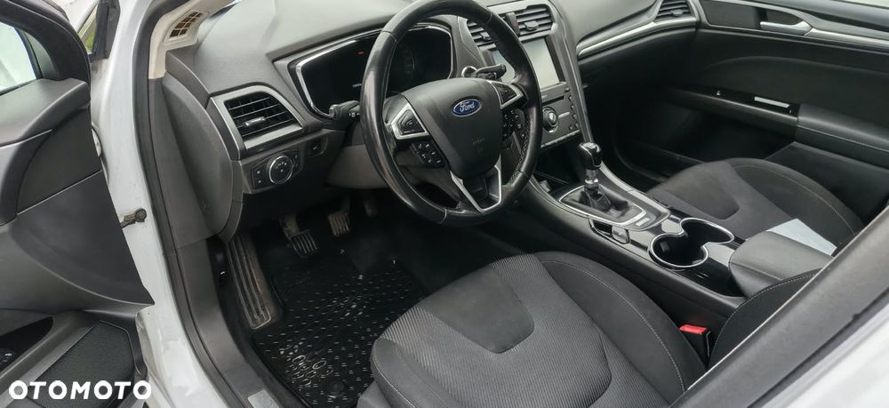 Ford Mondeo - 11
