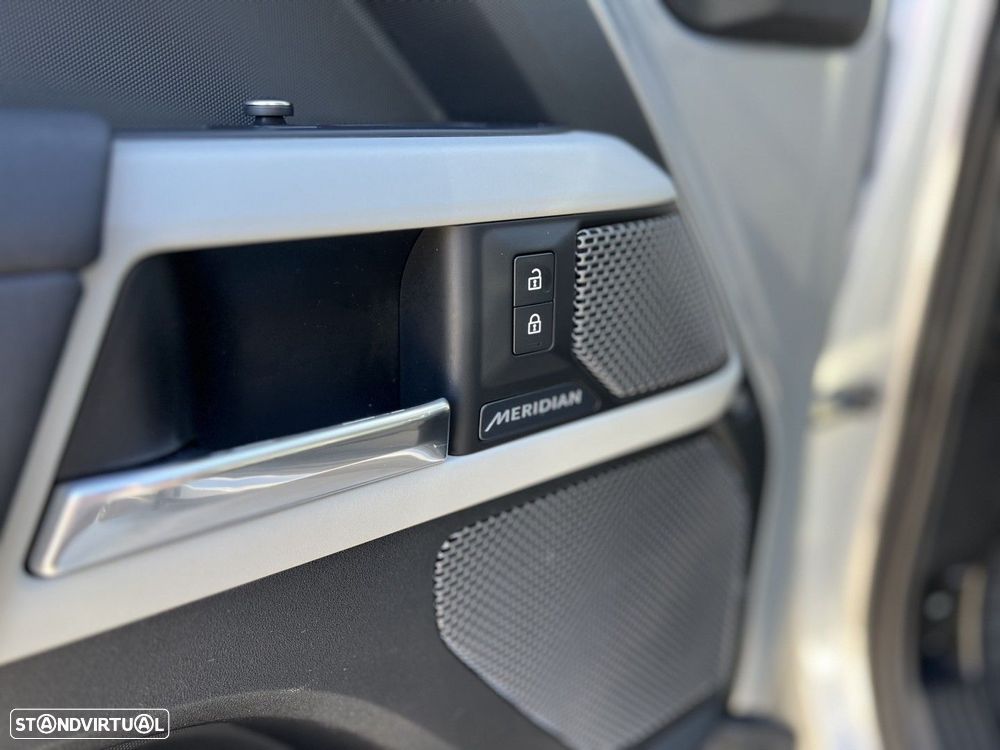 Land Rover Defender 110 D240 S - 18