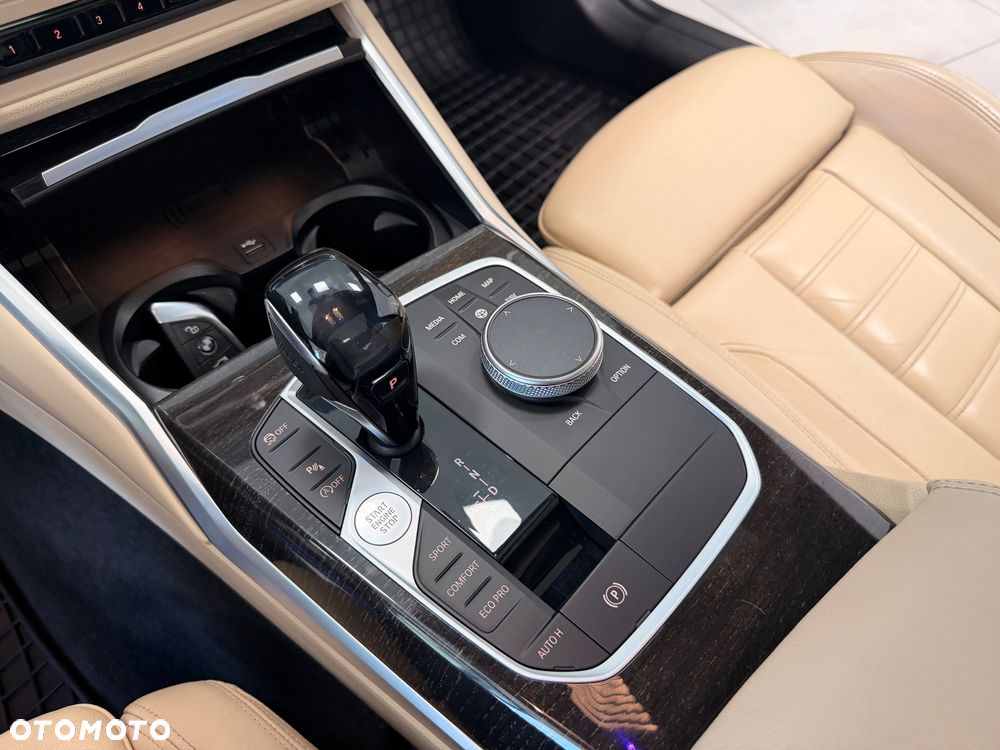 BMW Seria 3 - 22