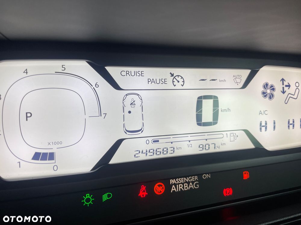 Citroën C4 Picasso 2.0 BlueHDi MoreLife S&S EAT6 - 23