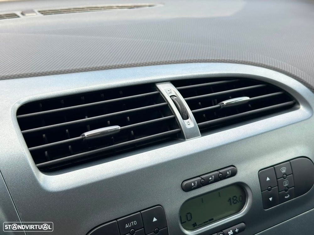 SEAT Leon 1.9 TDI Sport - 23