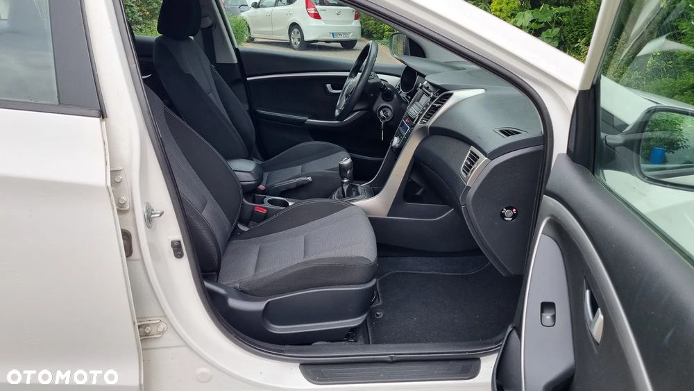 Hyundai i30 1.4 Intro Edition - 20