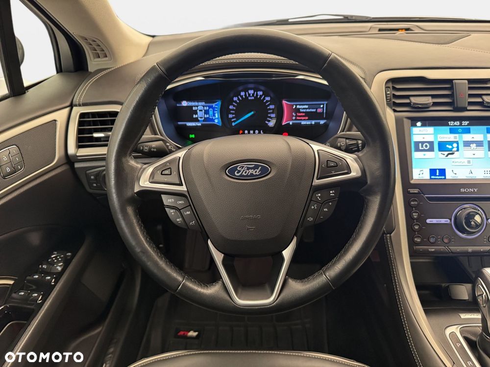 Ford Mondeo - 20