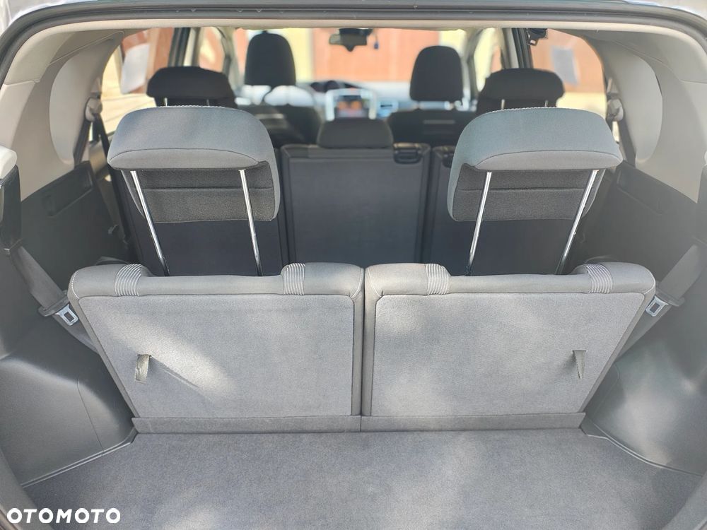 Toyota Verso 1.8 Premium 7os - 11