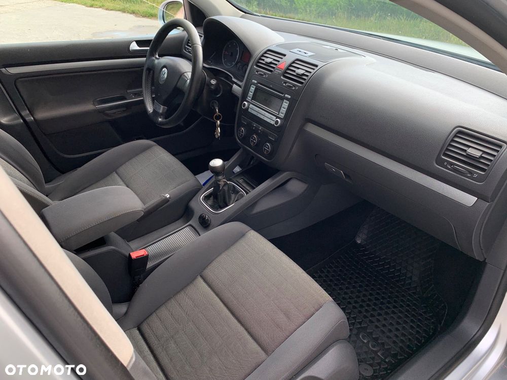 Volkswagen Golf 1.9 TDI Tour Edition - 22