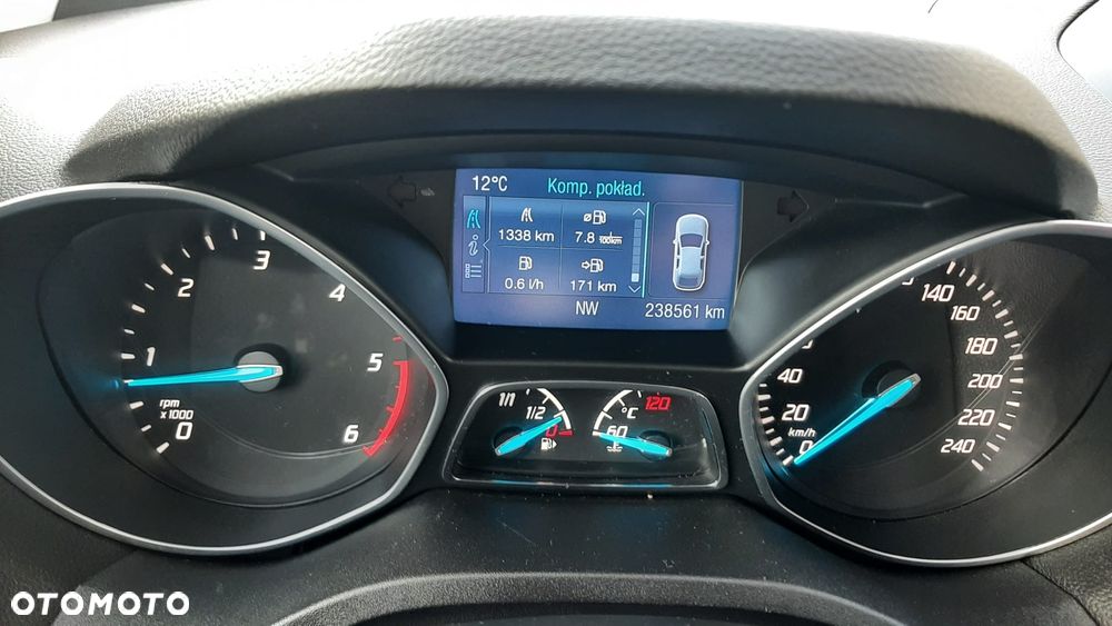 Ford Kuga 2.0 TDCi 4WD Titanium - 12