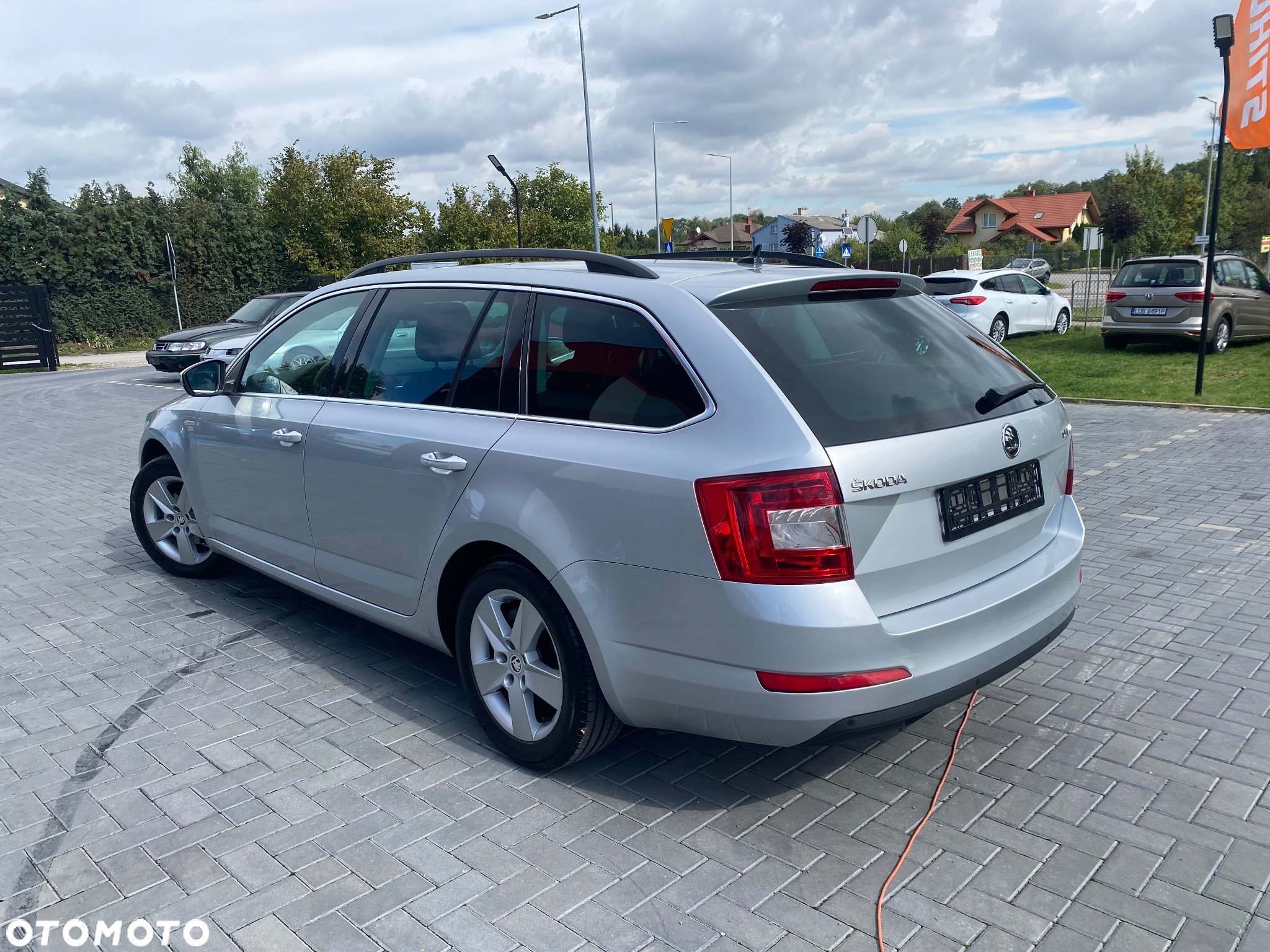 Skoda Octavia 1.6 TDI Ambition DSG - 17