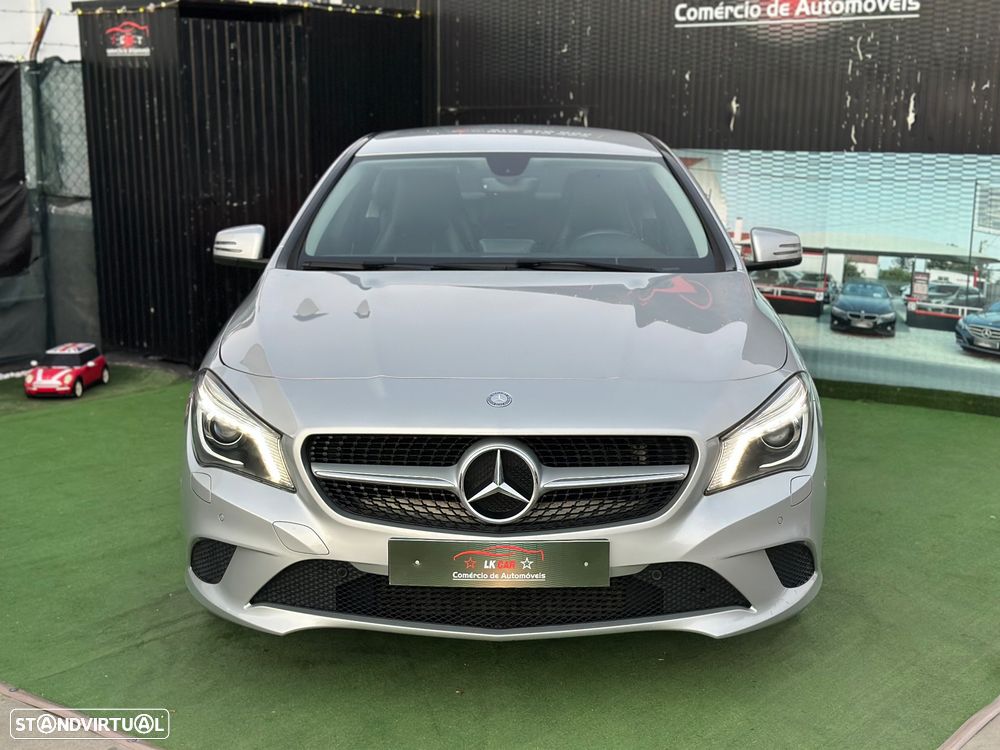 Mercedes-Benz CLA 180 CDI Urban - 15