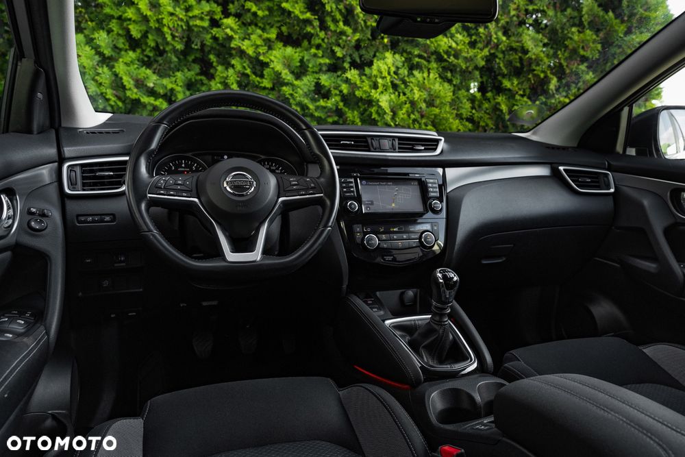 Nissan Qashqai 1.2 DIG-T N-Connecta - 20