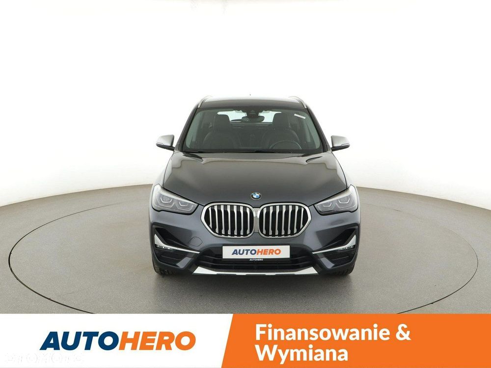 BMW X1 sDrive20d xLine - 9