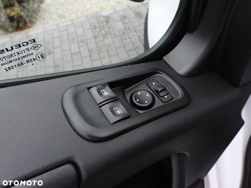 Renault MASTER SKRZYNIA PODWÓJNA KABINA DOKA 7 MIEJSC TEMPOMAT NAWIGACJA LEDY KLIMATYZACJA  135KM - 27