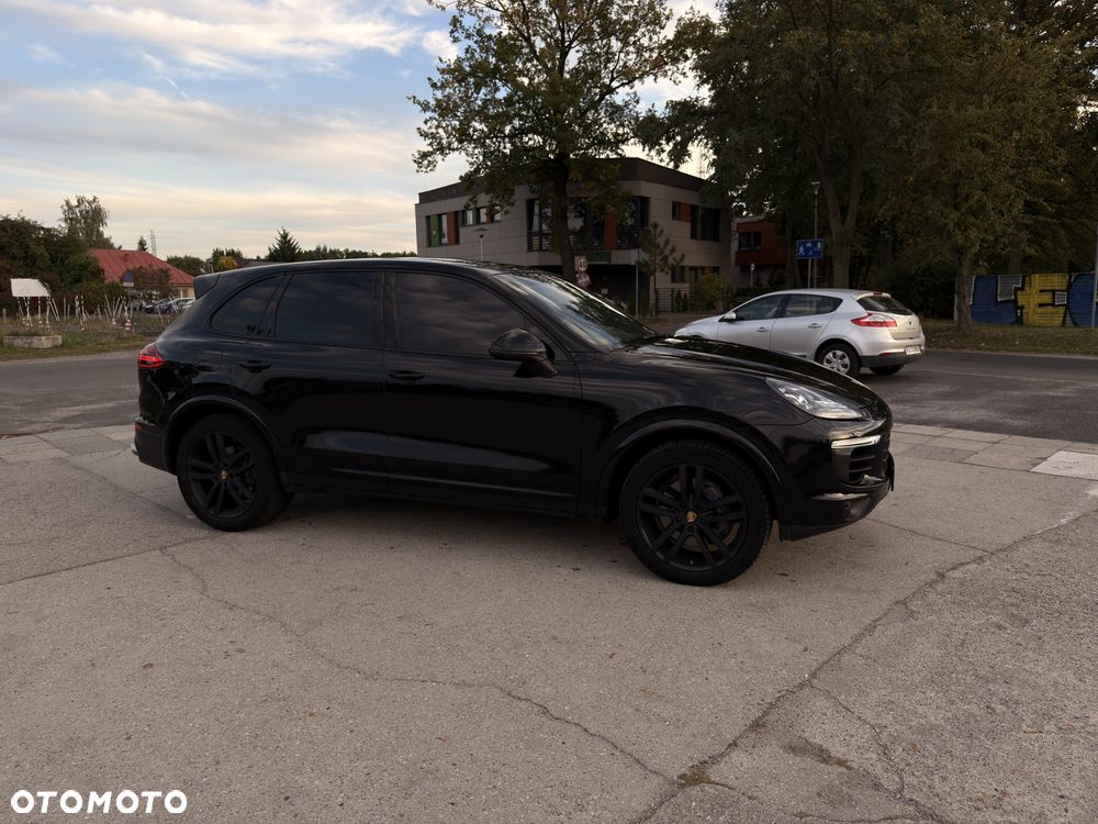 Porsche Cayenne Platinum Edition - 15