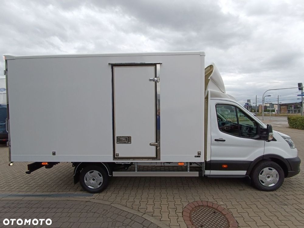 Ford Transit - 6