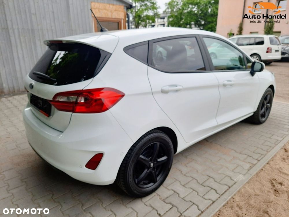 Ford Fiesta 1.0 EcoBoost STart-Stop Titanium - 11