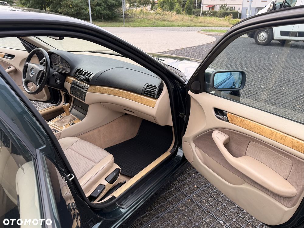 BMW Seria 3 320d - 22