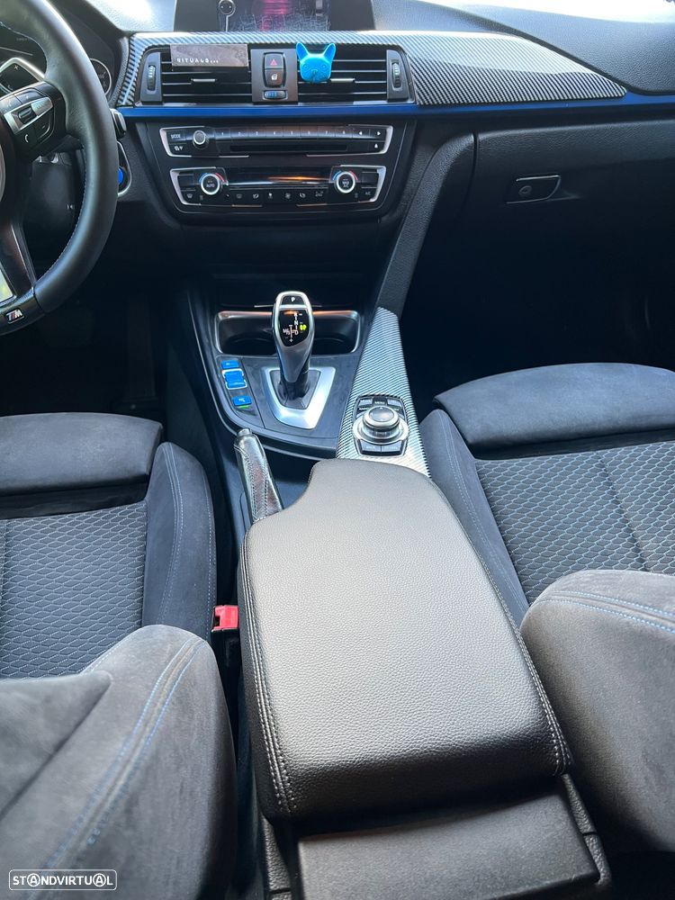 BMW 320 d Auto Pack M - 10