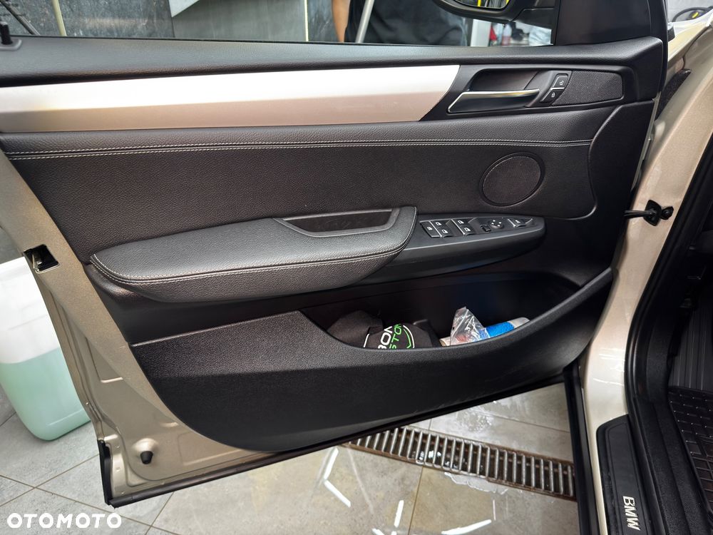 BMW X3 xDrive20d - 24