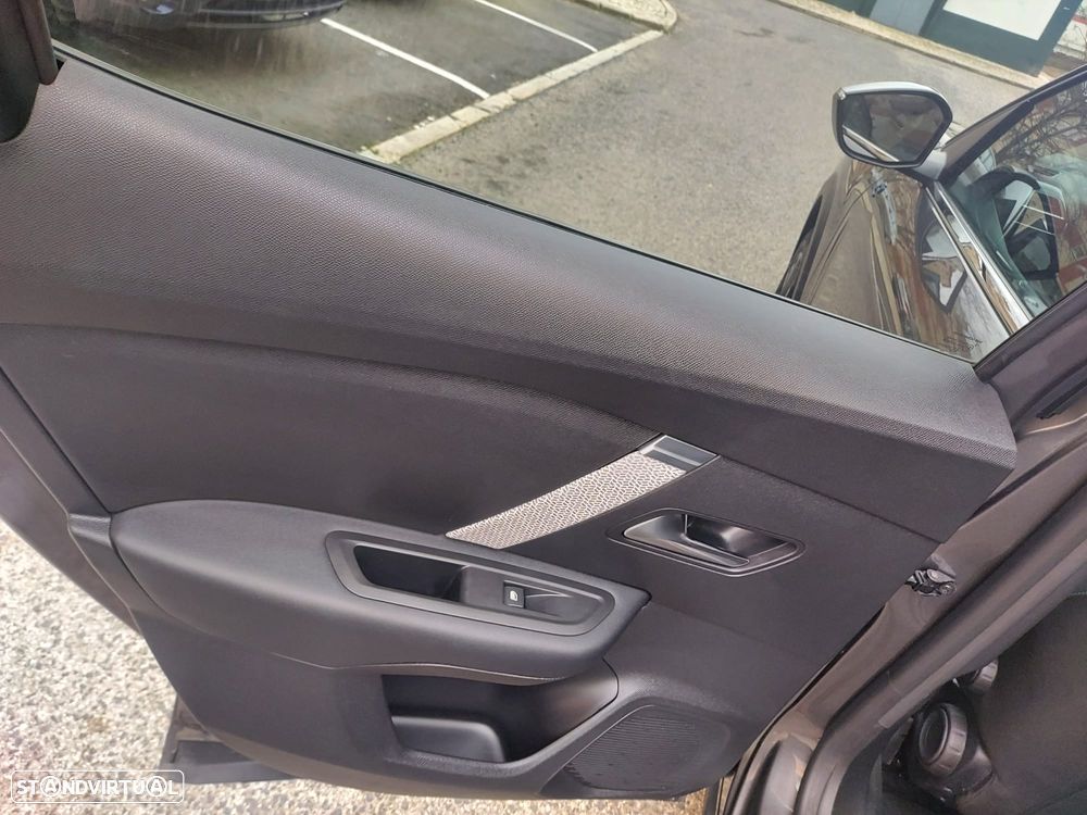 Citroën e-C4 X MAX - 13