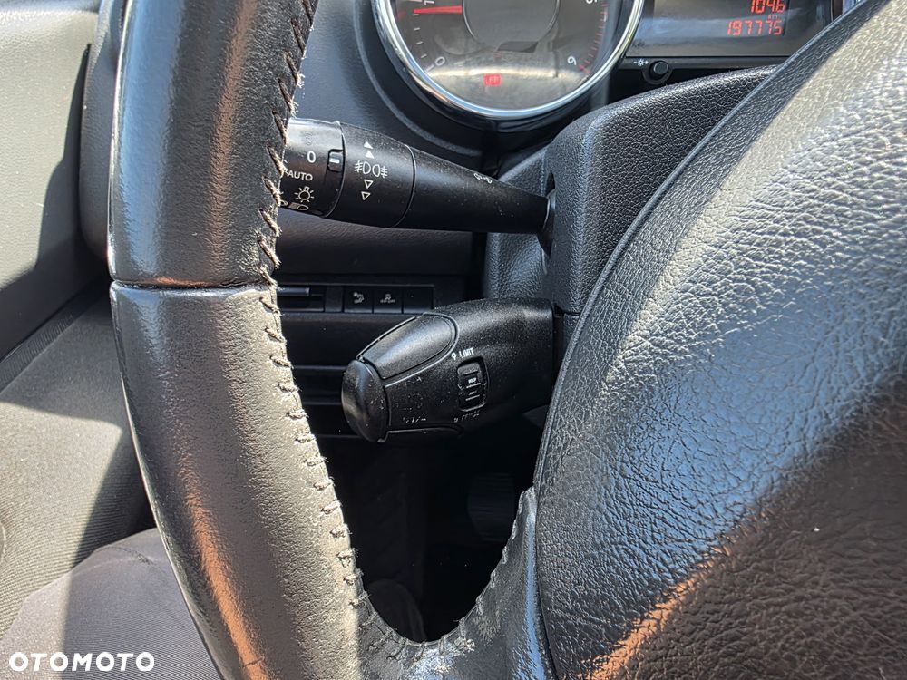 Peugeot 5008 1.6 HDi Active 7os - 26