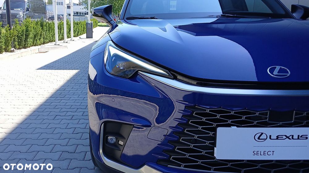Lexus LBX 1.5 Hybrid Cool AWD - 11