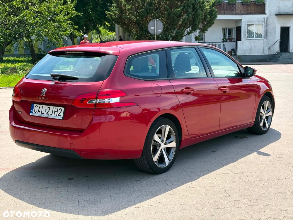 Peugeot 308 1.2 PureTech Style S&S - 4