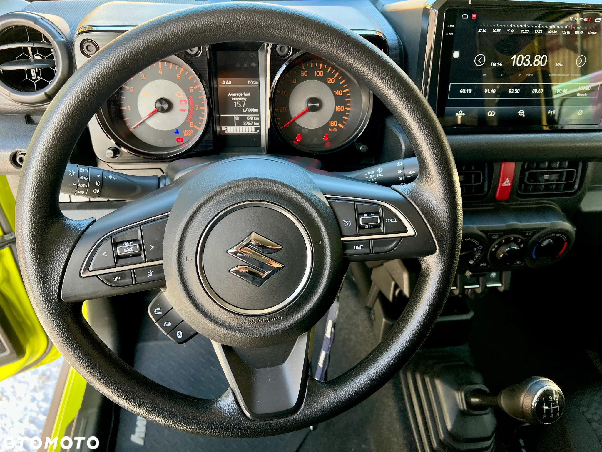 Suzuki Jimny - 10