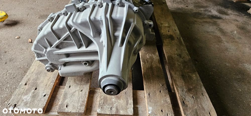 RAM 1500 V 5 2019- 4X4 5.7 HEMI Kompletna skrzynia biegów z konwerterem i reduktorem Skrzynia P68269509AA 8HP-75 Reduktor skrzyni P68250775AF - 6