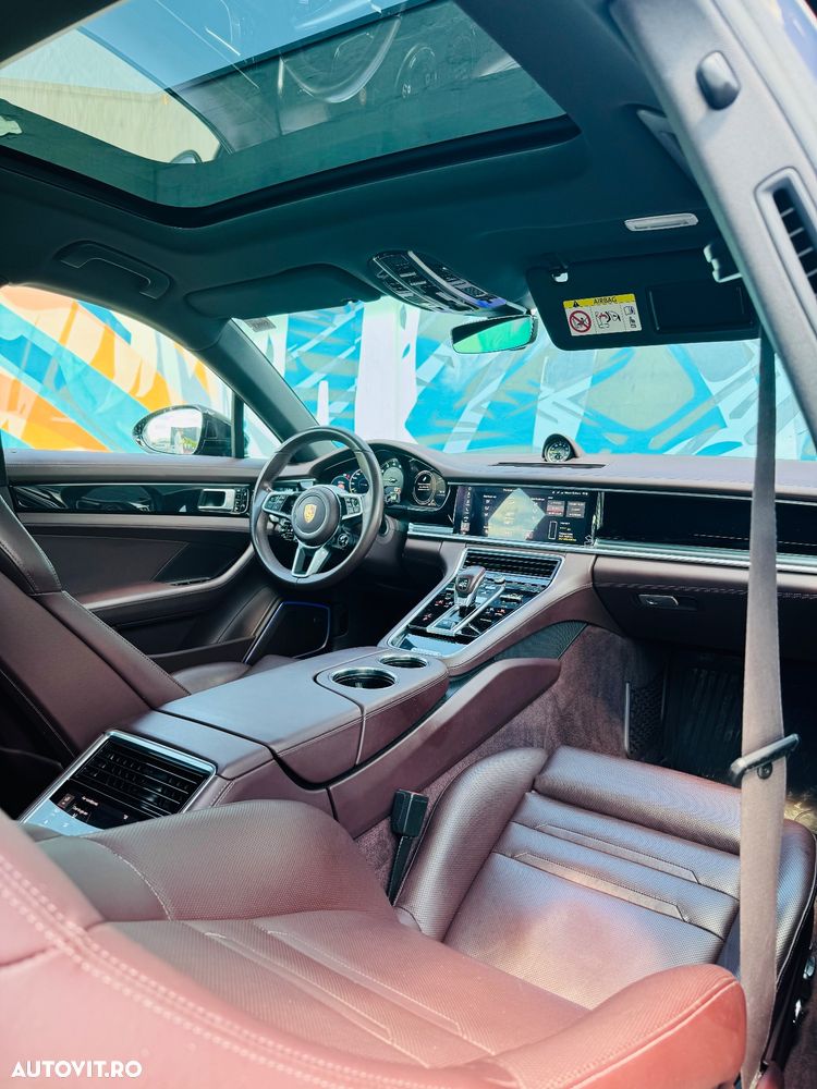 Porsche Panamera - 9