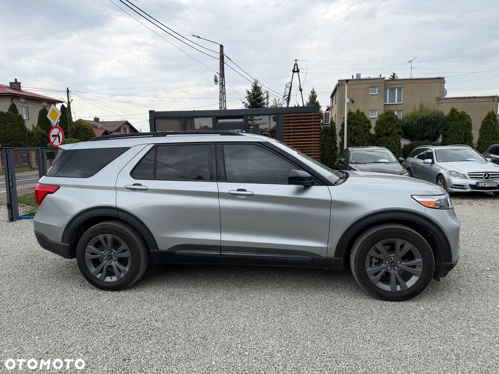 Ford Explorer - 8