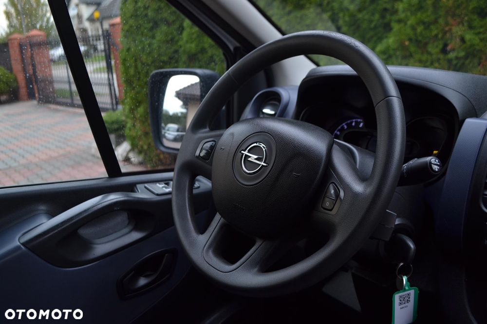 Opel VIVARO L2H1 - 17