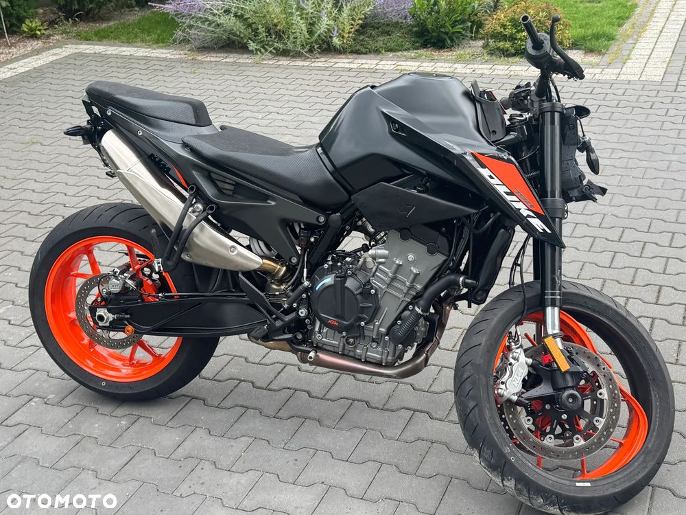 KTM Duke 790 - 4