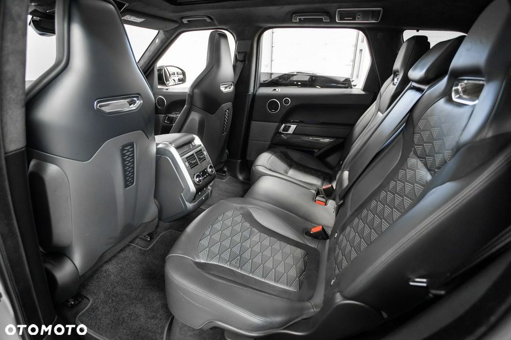 Land Rover Range Rover Sport - 25