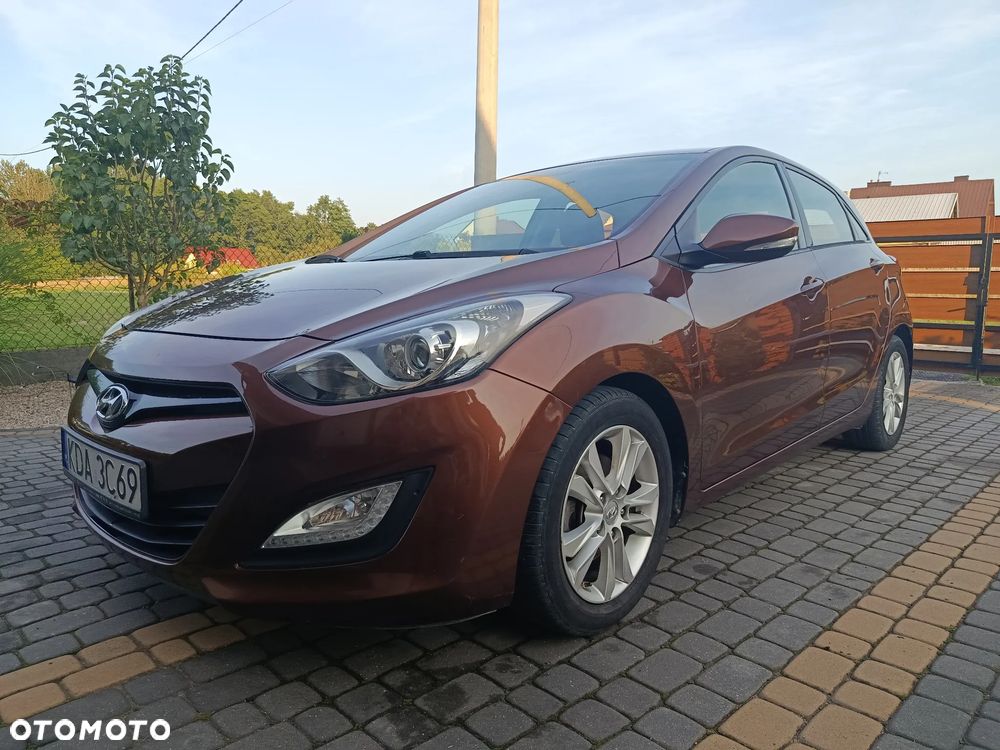 Hyundai i30 1.4 CRDi Premium - 9