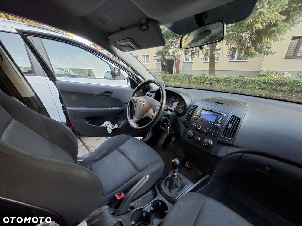 Hyundai i30 1.6 CRDi Classic - 14