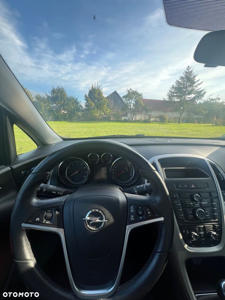 Opel Astra 1.4 Turbo Sports Tourer - 18