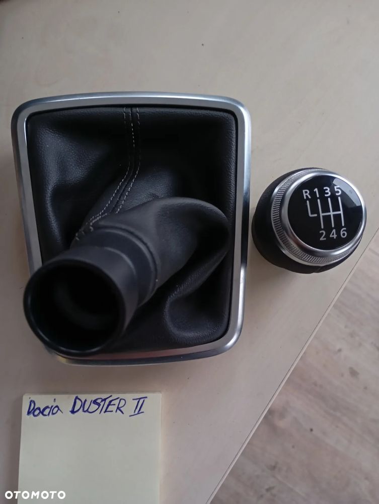 Mieszek Gałka Zmiany Biegów Dacia Duster II - 1