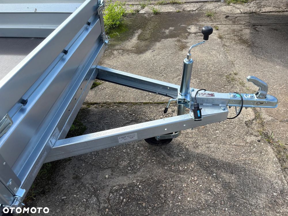 Zaslaw 235 RS - 9
