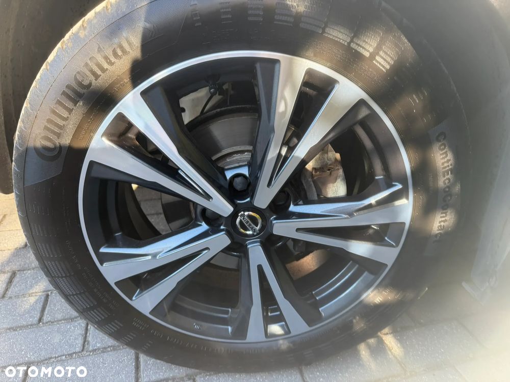 Nissan Qashqai 1.3 DIG-T N-Connecta DCT - 20
