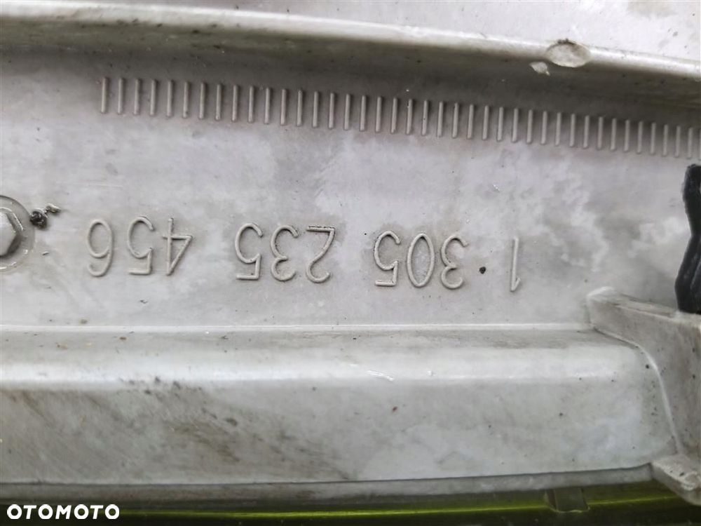 Reflektor lampa przód lewa Mercedes C-klasa W203 2000-2007 BOSCH 0301166201 - 2