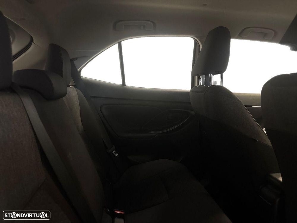 Toyota Yaris Cross 1.5 HDF Comfort Plus - 7