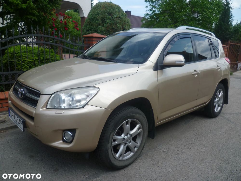 Toyota RAV4 - 5