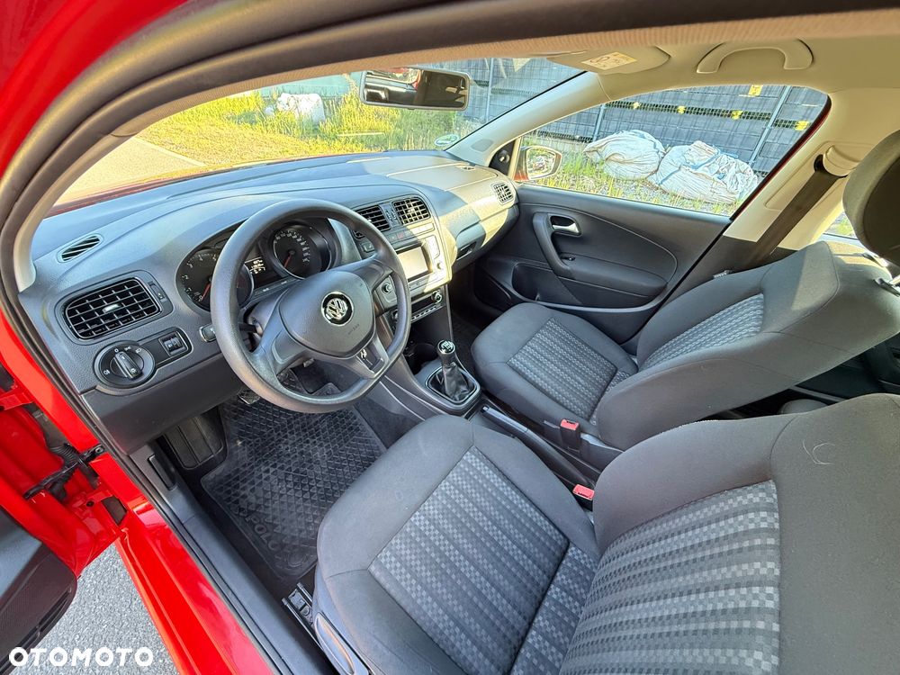 Volkswagen Polo 1.0 (Blue Motion Technology) Trendline - 24