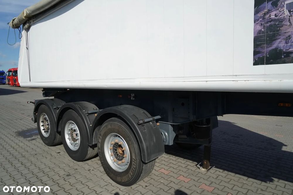 Carnehl WYWROTKA / 26 m3 / ALUMINIOWA / OŚ PODNOSZONA / SAF / WAGA: 5 300 KG / - 9
