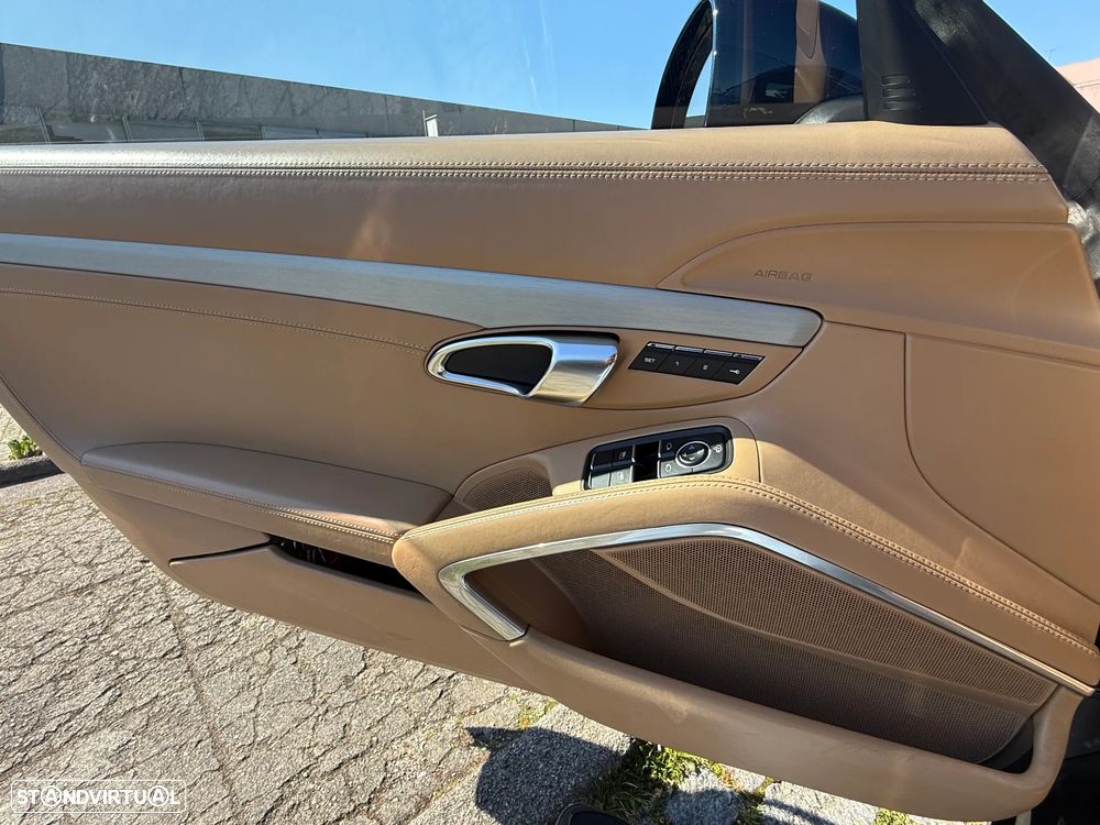 Porsche 911 (991) Carrera 4 S PDK - 10